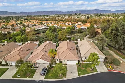 39991 Corte Calanova, Murrieta, CA 92562 - Photo 5