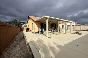 1412 Chardonnay, San Jacinto, CA 92582 - Photo 27