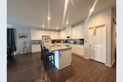 1412 Chardonnay, San Jacinto, CA 92582 - Photo 7