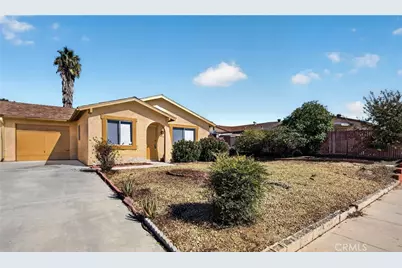 1964 W Oakland Avenue, Hemet, CA 92545 - Photo 1