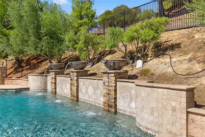 38580 Celine Cove, Murrieta, CA 92562 - Photo 43
