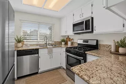 42329 Via Consuelo, Temecula, CA 92592 - Photo 17
