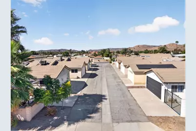 2854 Lynae, Hemet, CA 92545 - Photo 45