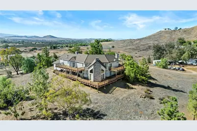 19448 Blue Sky Road, Perris, CA 92570 - Photo 5
