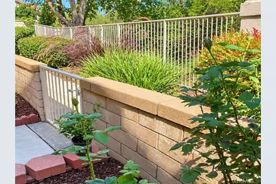 28987 Canyon Ridge, Trabuco Canyon, CA 92679 - Photo 11