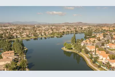30423 Shoreline Drive, Menifee, CA 92584 - Photo 25