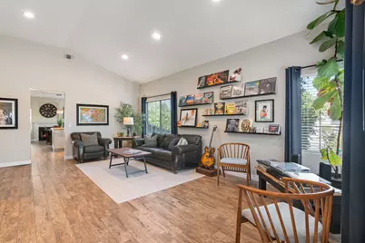 30423 Shoreline Drive, Menifee, CA 92584 - Photo 3