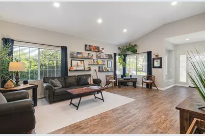 30423 Shoreline Drive, Menifee, CA 92584 - Photo 5