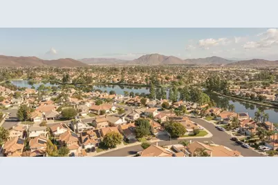 30423 Shoreline Drive, Menifee, CA 92584 - Photo 27