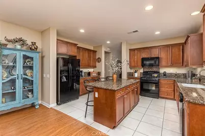 175 Lehman, Hemet, CA 92545 - Photo 9