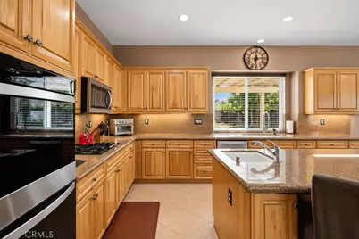 23901 Susana Way, Murrieta, CA 92562 - Photo 7