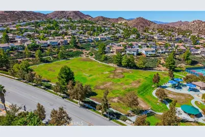 34248 Woodmont, Lake Elsinore, CA 92532 - Photo 51