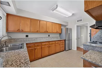 25890 Ridgemoor, Sun City, CA 92586 - Photo 11