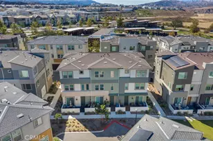 27566 Sanctuary Ct, Valencia, CA 91381 - Photo 31