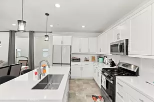 16183 Juno Way, Fontana, CA 92336 - Photo 15