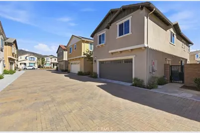 16183 Juno Way #6, Fontana, CA 92336 - Photo 29