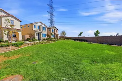 16183 Juno Way #6, Fontana, CA 92336 - Photo 31