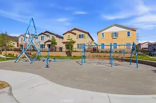 16183 Juno Way, Fontana, CA 92336 - Photo 33