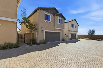 16183 Juno Way #6, Fontana, CA 92336 - Photo 27