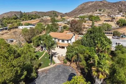 23585 Wildomar Trail, Wildomar, CA 92595 - Photo 19