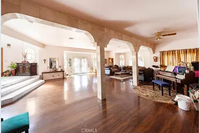 23585 Wildomar Trail, Wildomar, CA 92595 - Photo 9