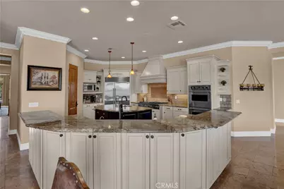 41945 Calle Contento, Temecula, CA 92592 - Photo 49