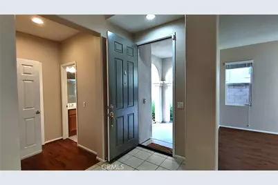 29735 Maxmillian, Murrieta, CA 92563 - Photo 5