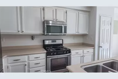26307 Arboretum Way #302, Murrieta, CA 92563 - Photo 5