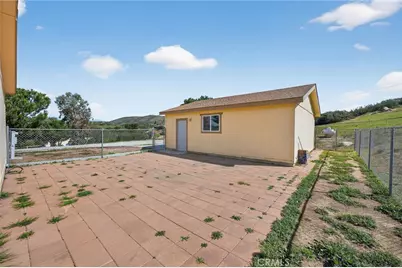39230 Grassy Road, Temecula, CA 92592 - Photo 15