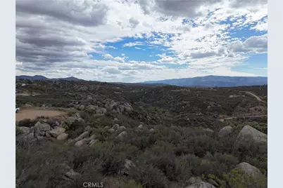 812 Rocky Valley Way, Aguanga, CA 92539 - Photo 35