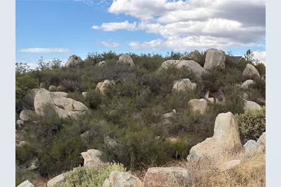 812 Rocky Valley Way, Aguanga, CA 92539 - Photo 15