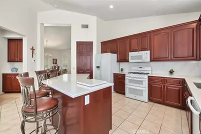 23719 Corte Andar, Murrieta, CA 92562 - Photo 9