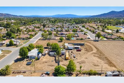 32550 Morelock Way, Wildomar, CA 92595 - Photo 11
