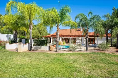 39555 Avenida Bonita, Murrieta, CA 92562 - Photo 59