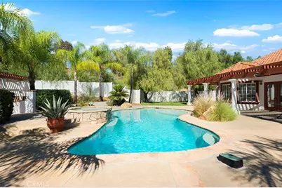 39555 Avenida Bonita, Murrieta, CA 92562 - Photo 55