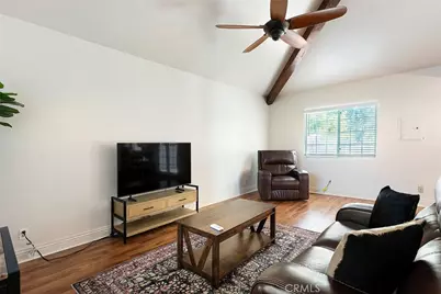 39555 Avenida Bonita, Murrieta, CA 92562 - Photo 43