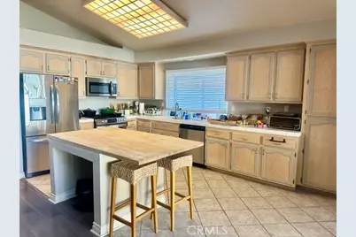 40812 Ginger Blossom Court, Murrieta, CA 92562 - Photo 3