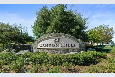 24174 Carnation, Lake Elsinore, CA 92532 - Photo 3