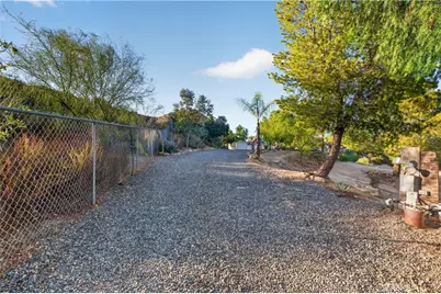 32485 Crooked Arrow, Wildomar, CA 92595 - Photo 59