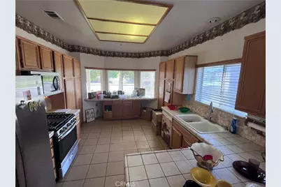 1976 Villines Avenue, San Jacinto, CA 92583 - Photo 3