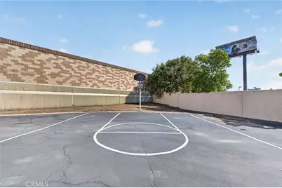 1800 E Heim Avenue #22, Orange, CA 92865 - Photo 27
