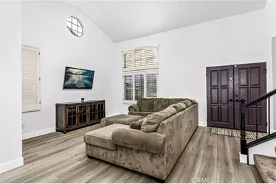 39922 Milkmaid Lane, Murrieta, CA 92562 - Photo 9