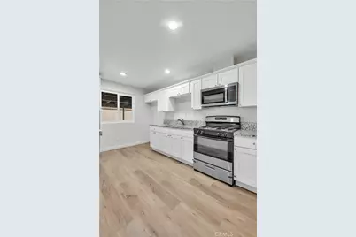 470 W Kimball, Hemet, CA 92543 - Photo 19