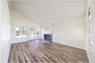 2712 Sunview, Bakersfield, CA 93306 - Photo 25