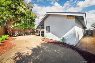 2712 Sunview, Bakersfield, CA 93306 - Photo 29