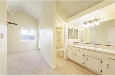 2712 Sunview, Bakersfield, CA 93306 - Photo 17