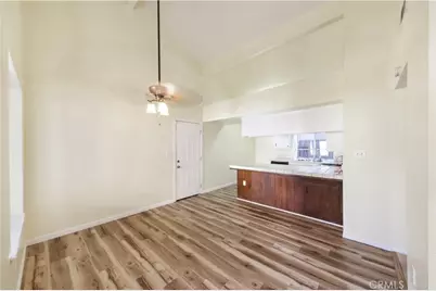 2712 Sunview, Bakersfield, CA 93306 - Photo 7