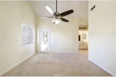 2712 Sunview, Bakersfield, CA 93306 - Photo 19