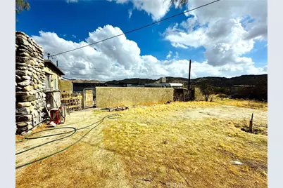 9717 Lanning, Morongo Valley, CA 92256 - Photo 9