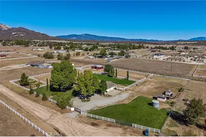40982 S Caliente, Aguanga, CA 92536 - Photo 3
